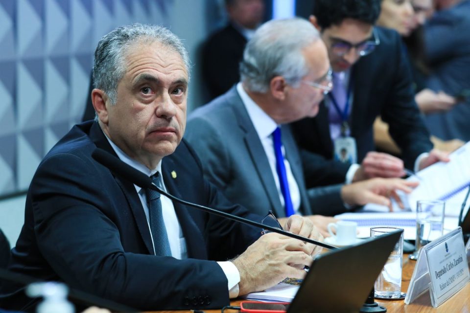 Por um voto de diferença, comissão aprova MP que taxa apostas e investimentos