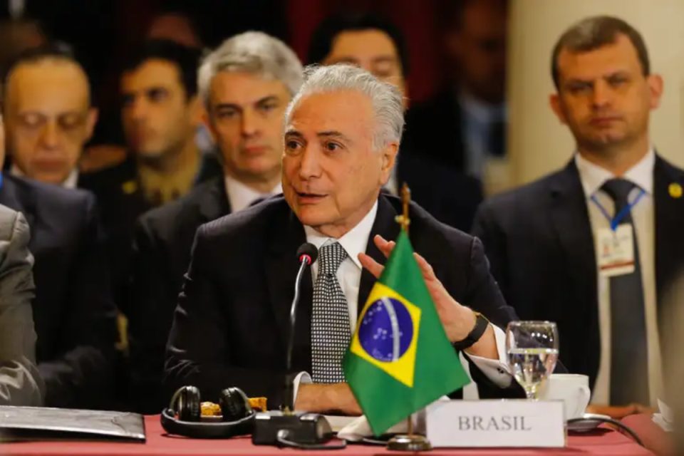 Michel Temer pode tentar resolver a situação do Banco Master