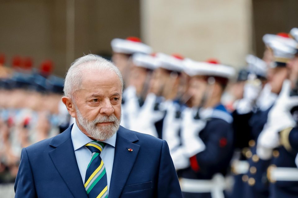 Governo avalia novo aumento do IOF após derrota da MP no Congresso
