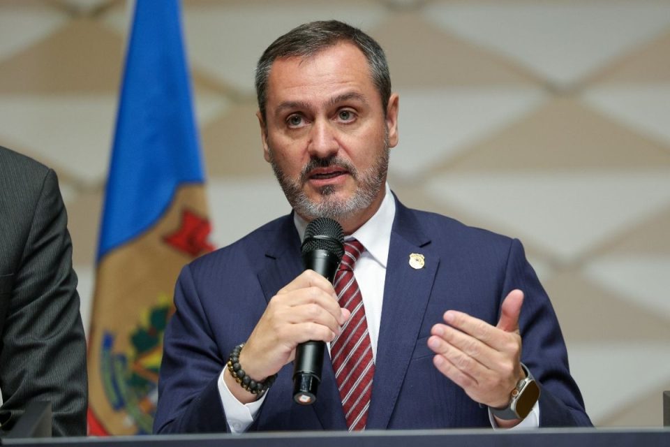 Divergências sobre a PEC da Segurança Pública marcam comissão realizada nesta segunda (03)